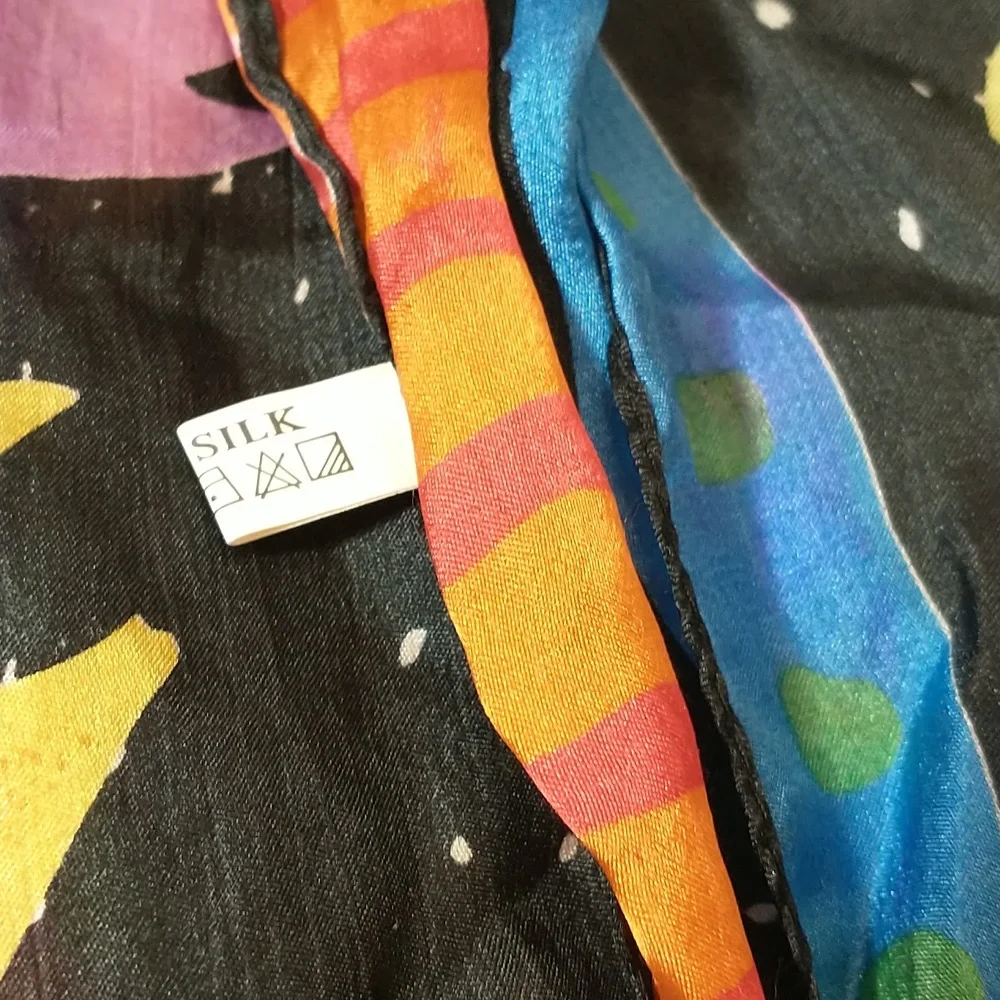 Wrapables Vibrant‎ 100% Silk Long Feline Rainbow Scarf, 51